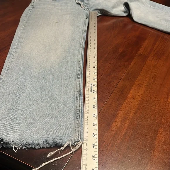 Zara High Waist Jeans size 8 with distressing light wash - Picture 10 of 12